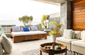 IBIZA SUITE in MODERN, LUXURY VILLA in CAMPS BAY